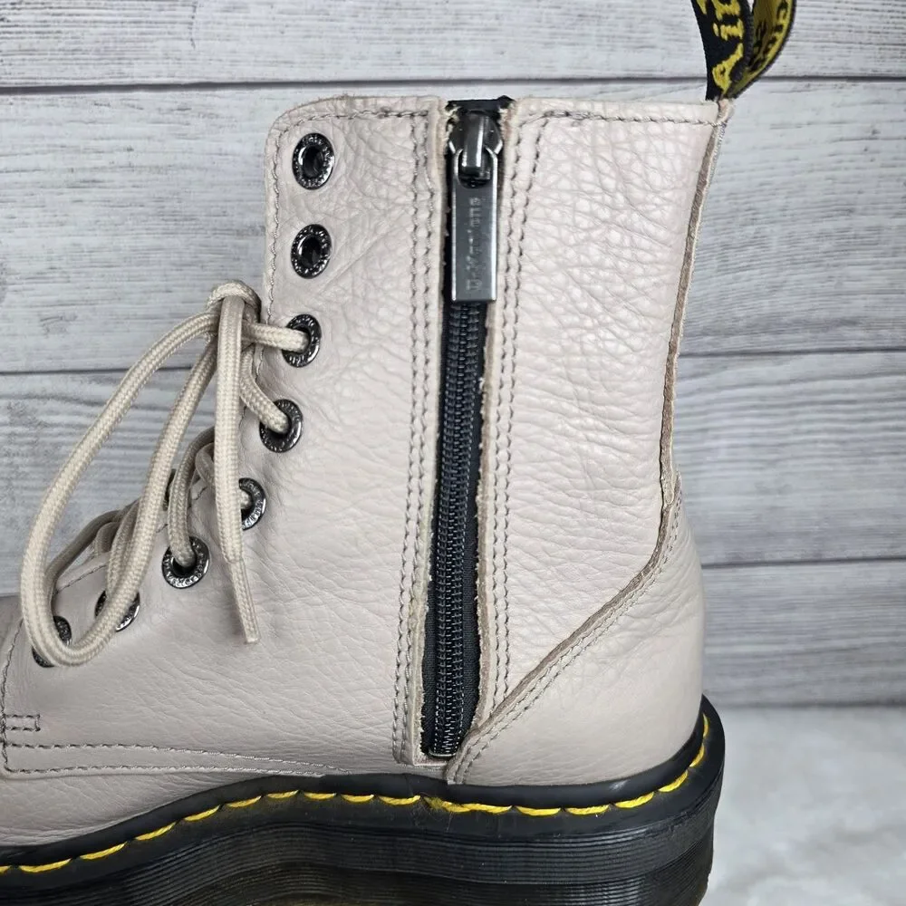 Dr Martens Jadon III Chunky 8-Eye Side Zip Platform Boots Taupe Pisa Ladies Sz 8
